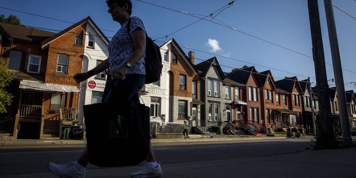 Low net worth takes a toll on the health of seniors, Quebec report finds Low net worth takes a toll on the health of seniors, Quebec report finds