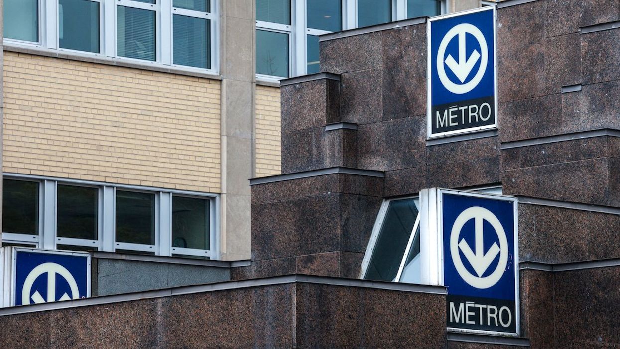 Montreal metro signs on an entrance to Côte-des-Neiges station on the blue line.