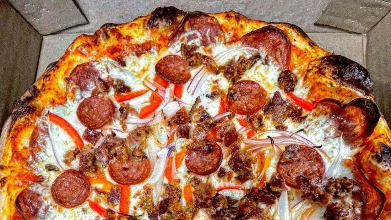 Montreal-style pizza at Alto's.