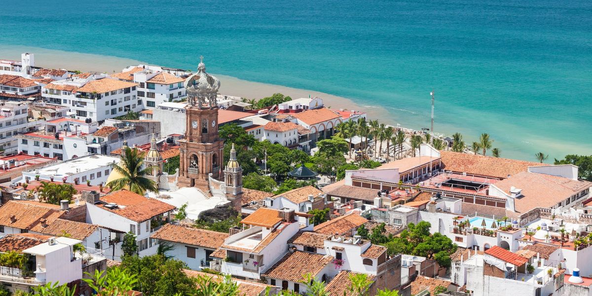 Flights to Mexico are resuming but feds won’t say if Canadians should cancel their trips Flights to Mexico are resuming but feds won’t say if Canadians should cancel their trips