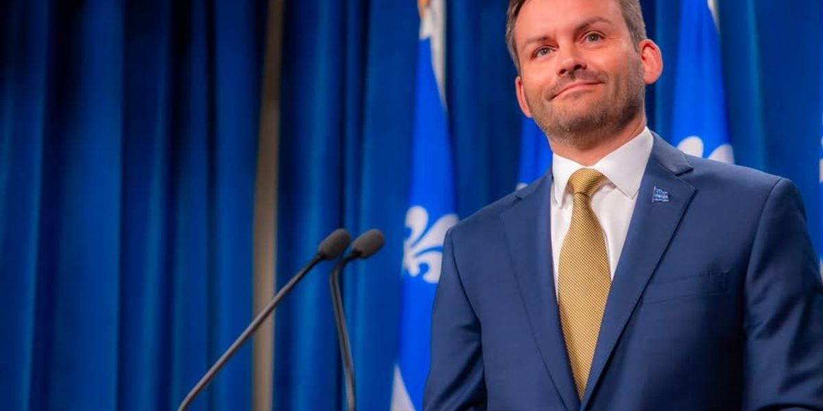 The PQ will pursue a Quebec referendum whether in either a minority or majority government The PQ will pursue a Quebec referendum whether in either a minority or majority government