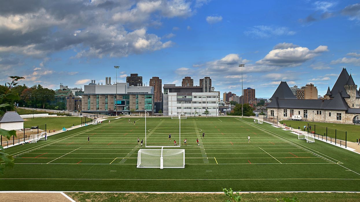 Quebec Is Making Masks Mandatory For Some Outdoor Group Activities