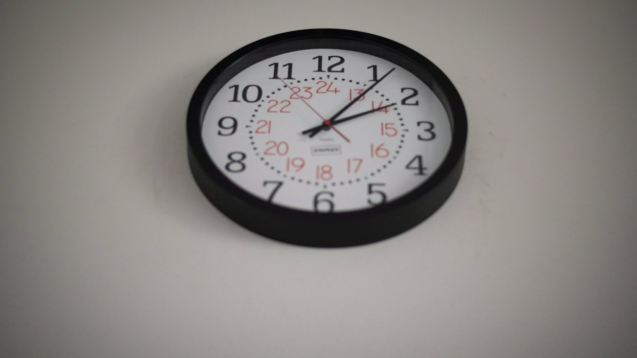 Quebec plans to end twice-annual time change