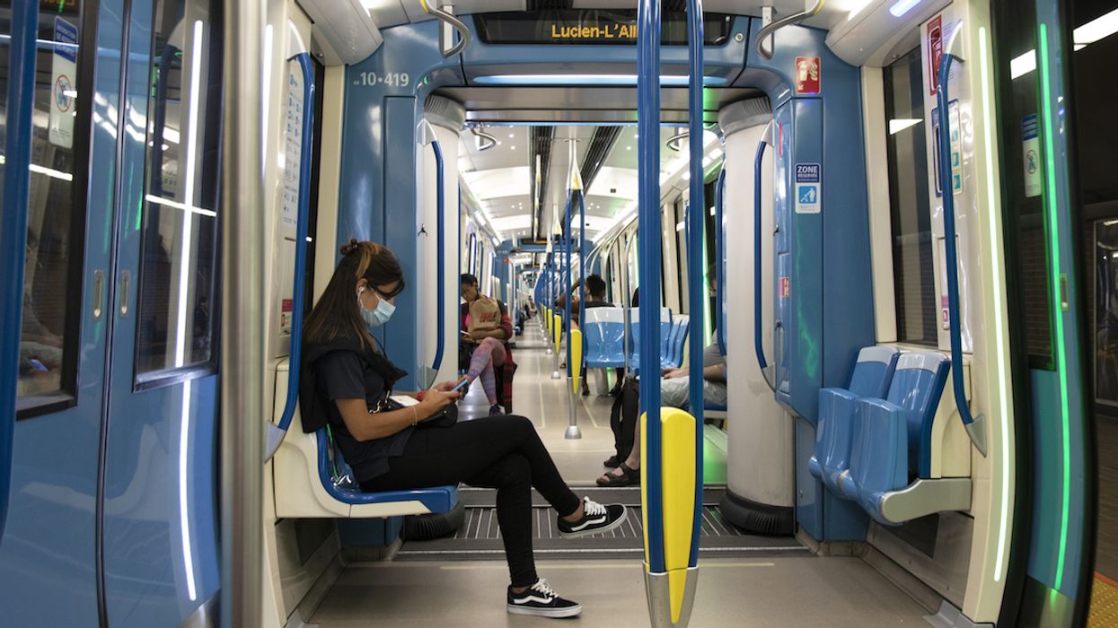 Quebecers Don't Have Much Hope Pandemic Will Be Over Anytime Soon, Poll Shows