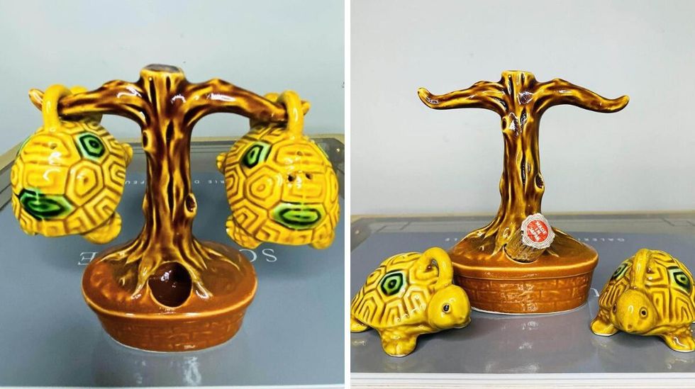 Set of condiment shakers.