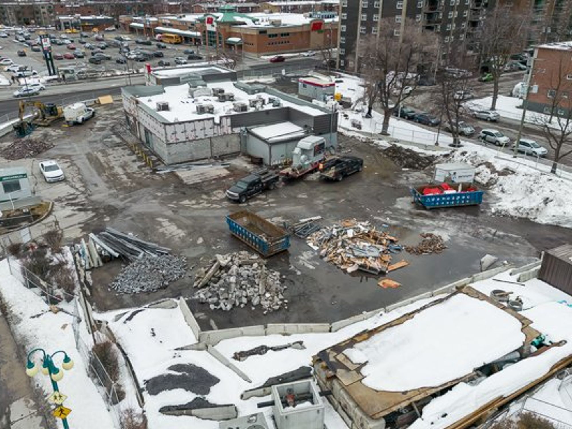 Site of the future Viau station at the corner of Jean-Talon and Viau Boulevard.