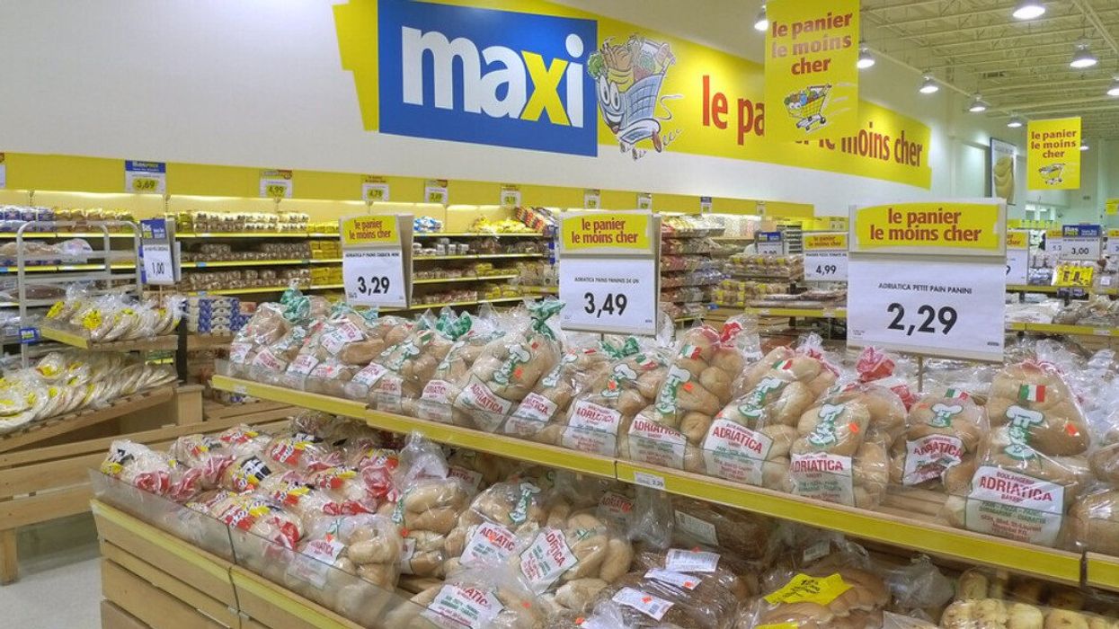 The bread section at a Maxi store.