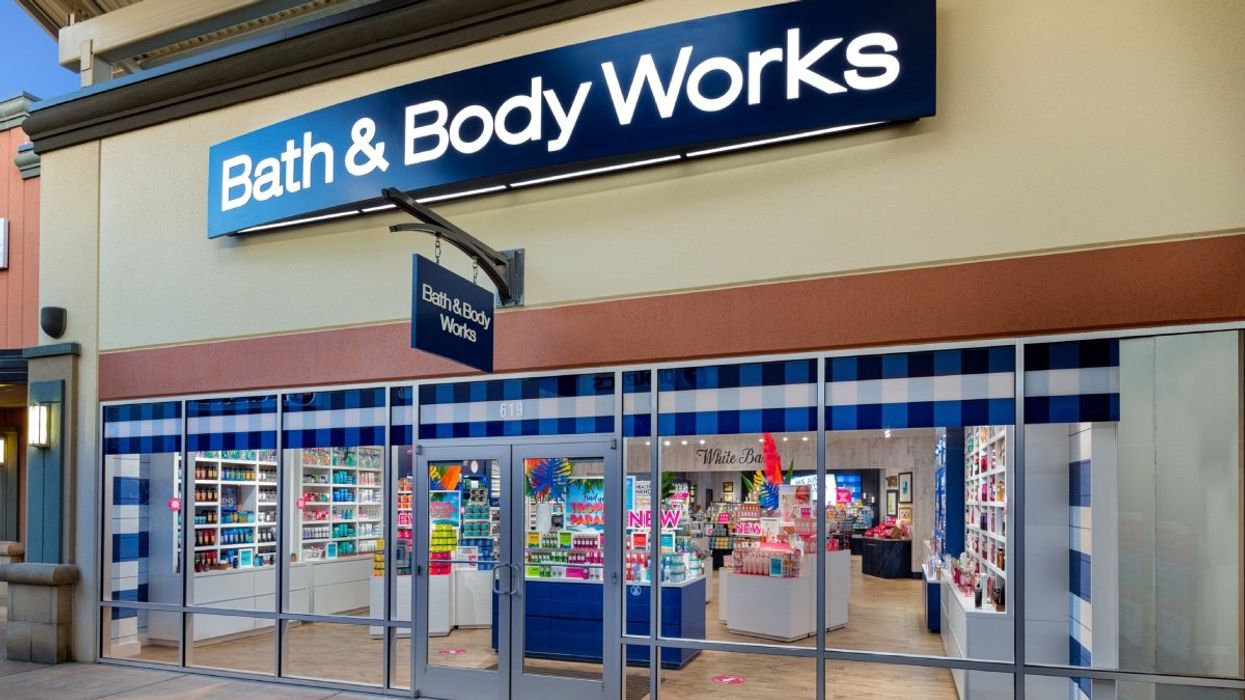 The exterior of a Bath & Body Works Canada outlet store.