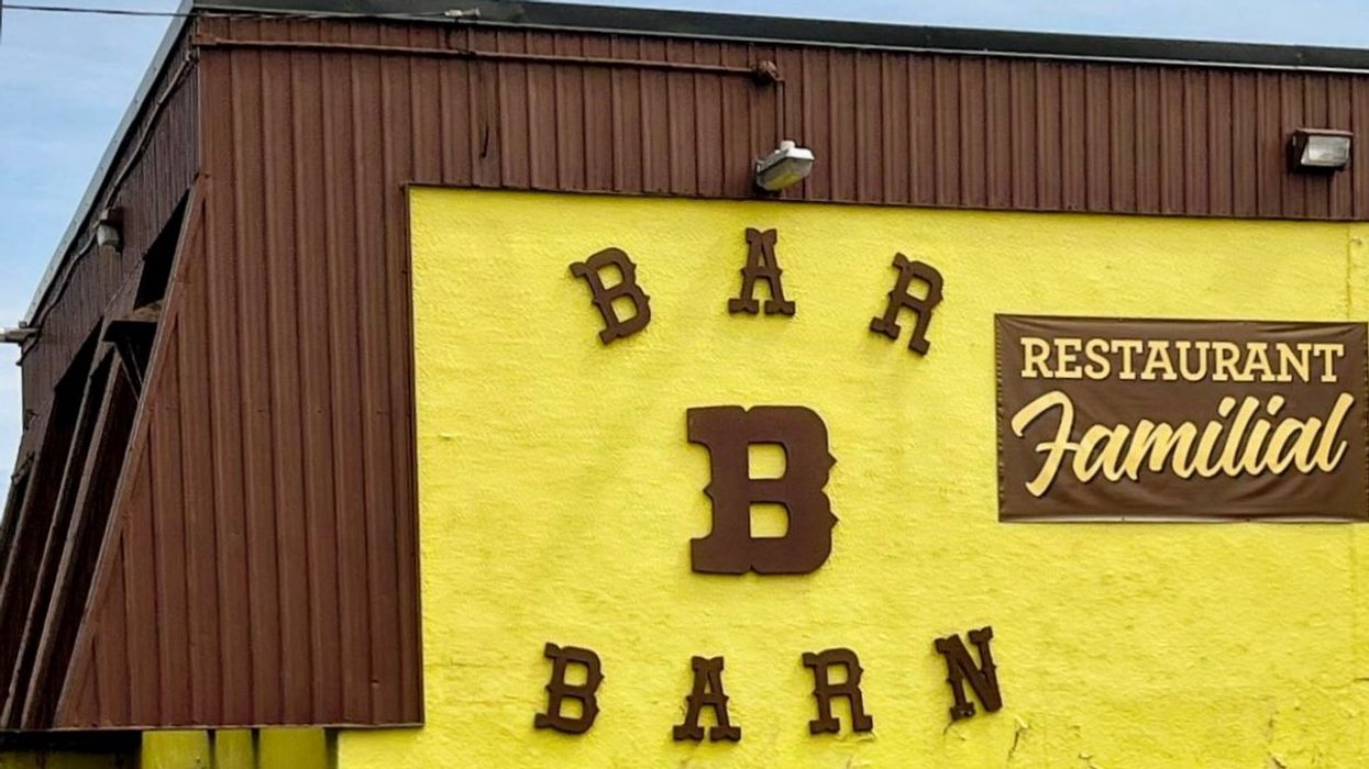 The exterior of the Bar B Barn restaurant in Montreal's West Island.