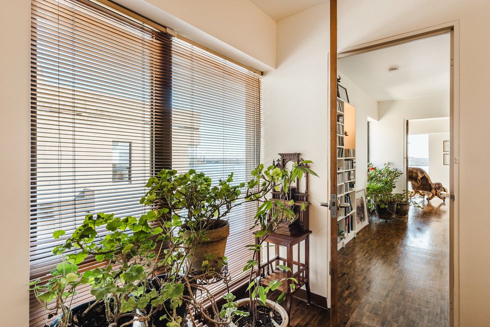 The interior of 2600 Av. Pierre-Dupuy #635, Montreal, QC.