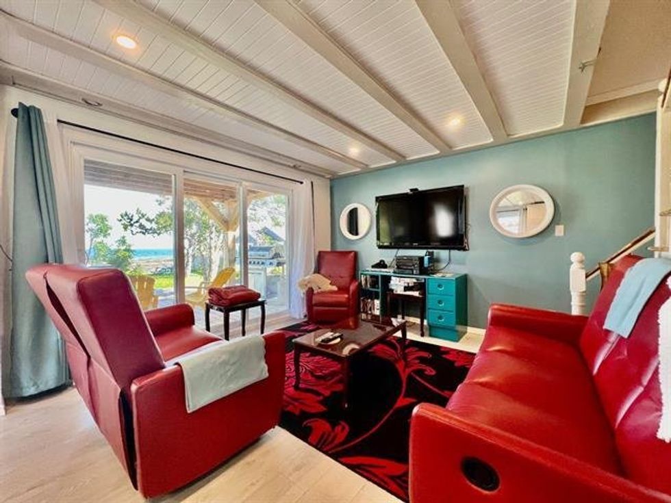 The living room of 91, route Langlois.