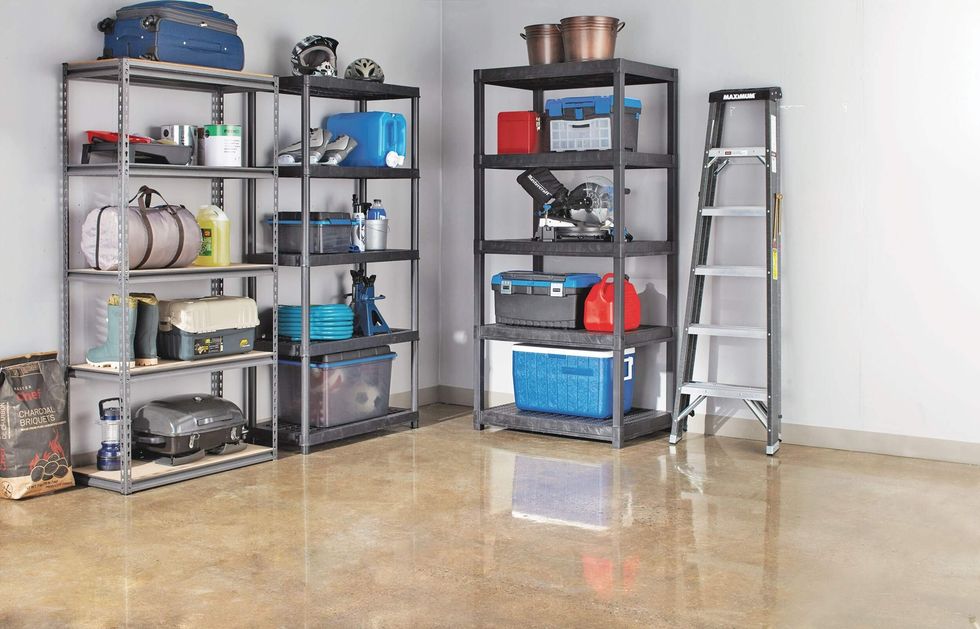 The Mastercraft 5-Shelf Resin Rack