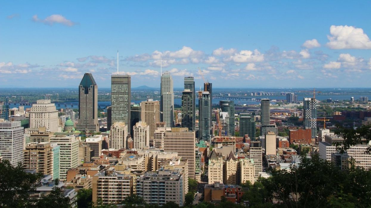 The Montreal skyline from Mont-Royal lookout during the summer.