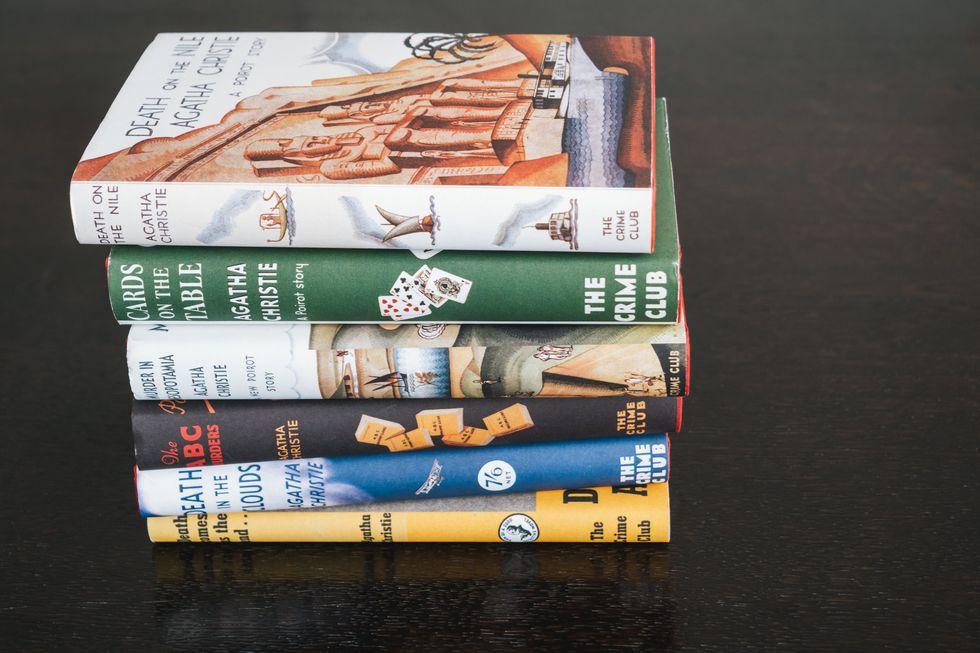 \u200bPile of detective novels.