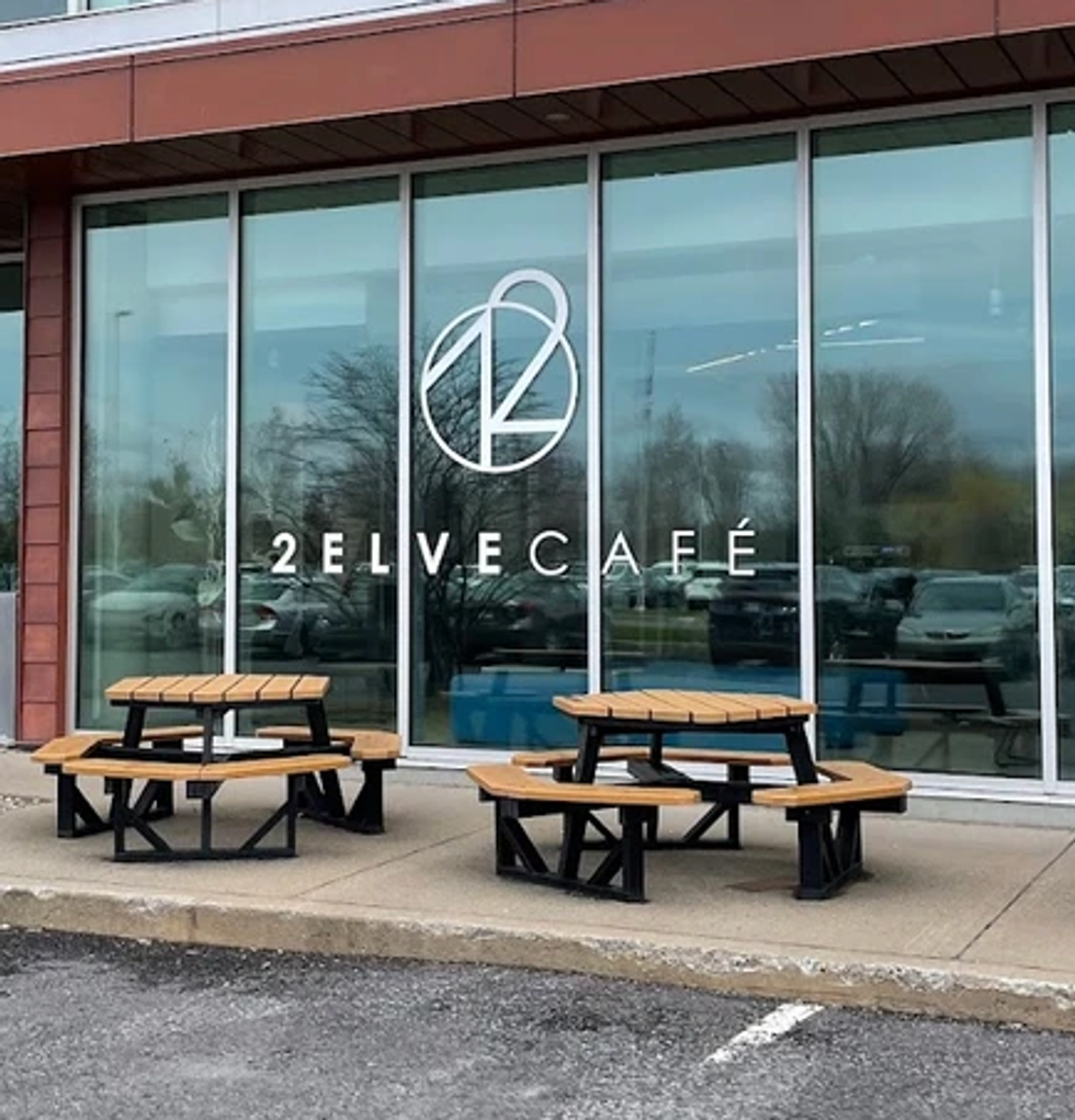 \u200bTh exterior of 2elve Caf\u00e9 in Brossard.