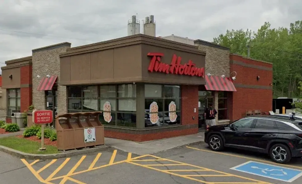\u200bTim Hortons restaurant on boulevard Cur\u00e9-Labelle in Sainte-Th\u00e9r\u00e8se.