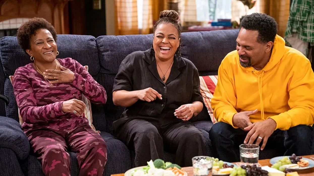 Wanda Sykes, Kim Fields, and Mike Epps, in "The Upshaws" on Netflix.